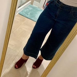 Universal Thread Flare Cropped Jeans/Capris